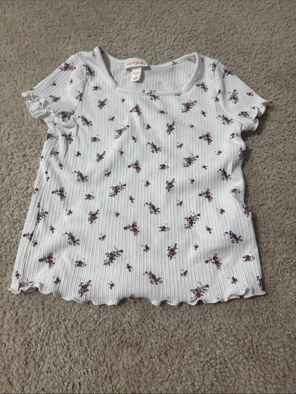 Cat & Jack White Ribbed Short Sleeve Top with Pink Floral Print size 4/5